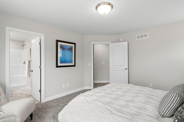 13 Kodiak Court, North Mankato, MN 56003