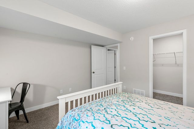 13 Kodiak Court, North Mankato, MN 56003