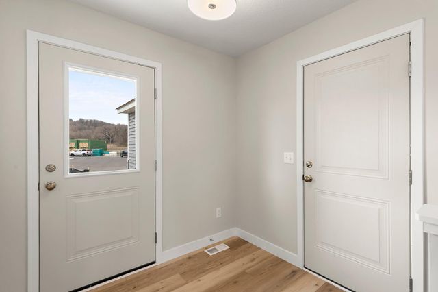 13 Kodiak Court, North Mankato, MN 56003