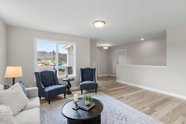 13 Kodiak Court, North Mankato, MN 56003