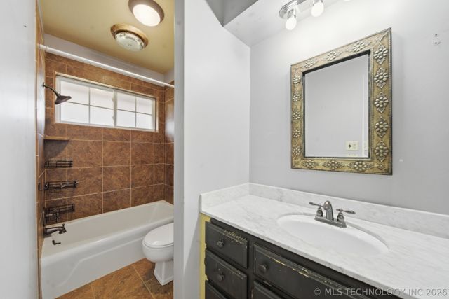 2905 E 78th Street, Tulsa, OK 74136