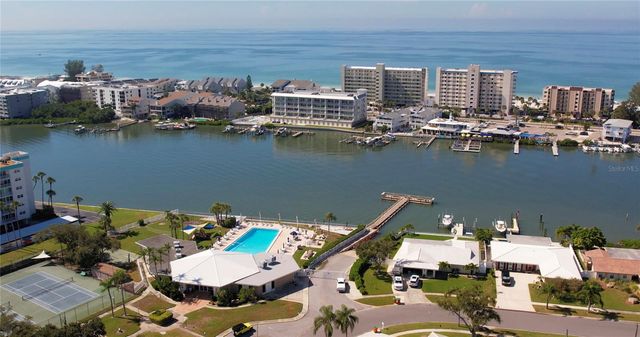 14872 CROWN DRIVE, Largo, FL 33774