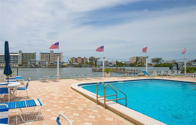 14872 CROWN DRIVE, Largo, FL 33774