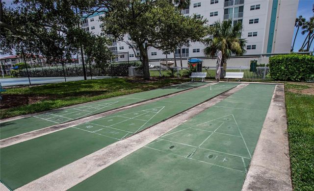 14872 CROWN DRIVE, Largo, FL 33774