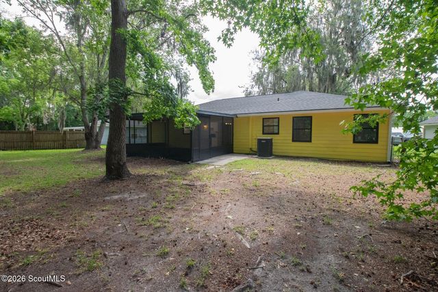 114 Laurel Lane, Kingsland, GA 31548