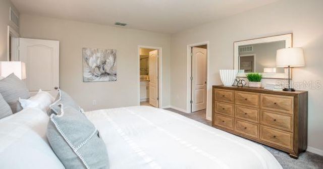 704 VILLAGE COURT, Fruitland Park, FL 34731