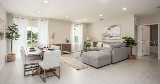 704 VILLAGE COURT, Fruitland Park, FL 34731