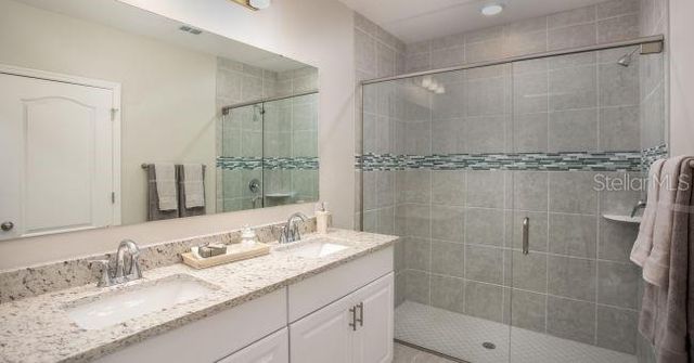 704 VILLAGE COURT, Fruitland Park, FL 34731