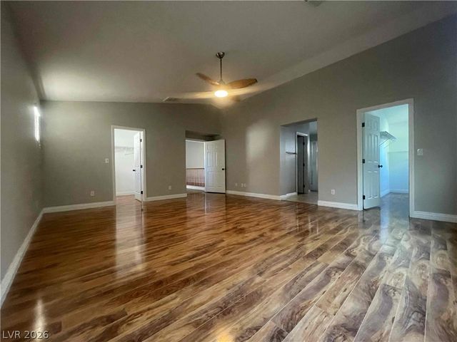 1613 YELLOW TULIP Place n, Henderson, NV 89012