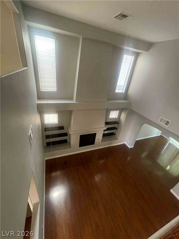 1613 YELLOW TULIP Place n, Henderson, NV 89012