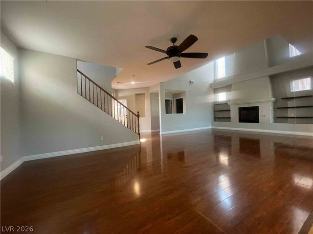 1613 YELLOW TULIP Place n, Henderson, NV 89012