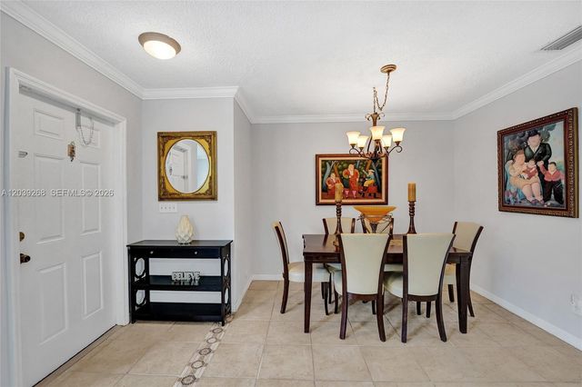 806 NW 208th Way, Pembroke Pines, FL 33029
