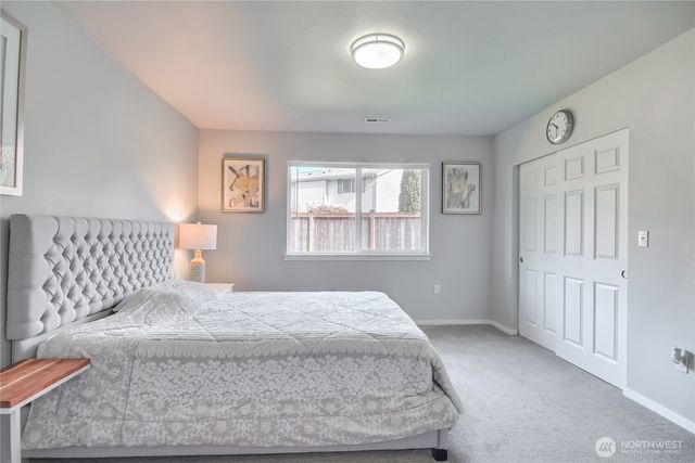 1430 SW 352nd Ct, Federal Way, WA 98023