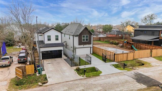 6423 Oban Street, Houston, TX 77085