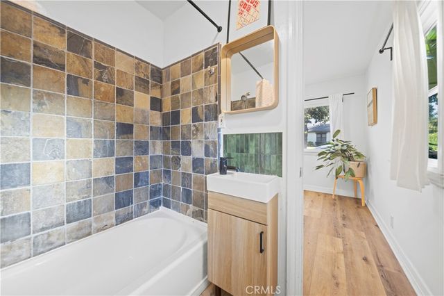 284 Wyoming, Pasadena, CA 91103