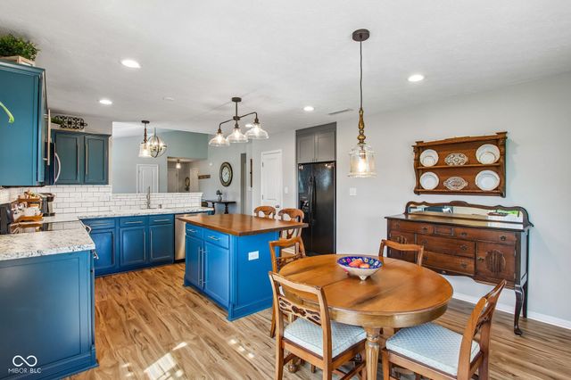 8391 Chelone Drive, Plainfield, IN 46168