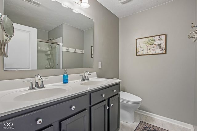 8391 Chelone Drive, Plainfield, IN 46168