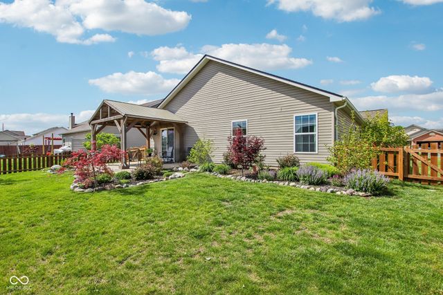 8391 Chelone Drive, Plainfield, IN 46168
