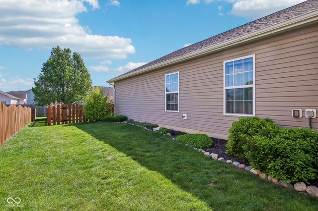 8391 Chelone Drive, Plainfield, IN 46168