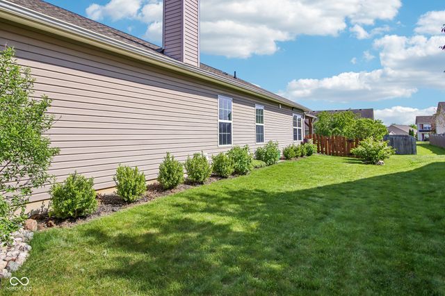 8391 Chelone Drive, Plainfield, IN 46168