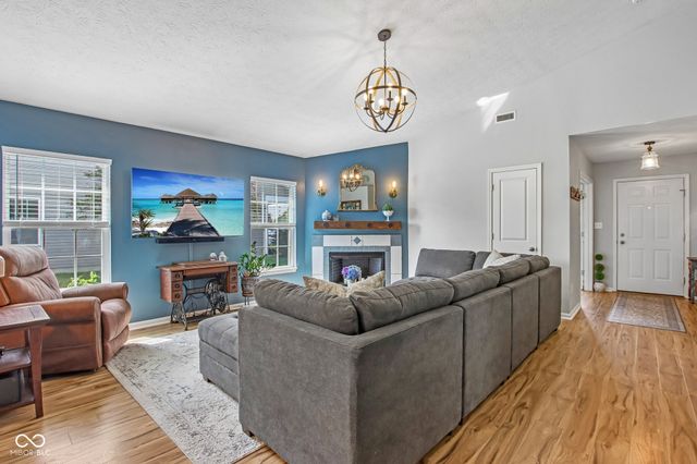 8391 Chelone Drive, Plainfield, IN 46168
