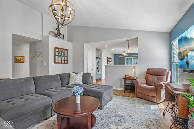 8391 Chelone Drive, Plainfield, IN 46168