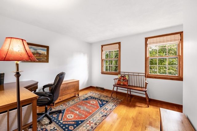 2 Rosemary Ave, Wakefield, MA 01880