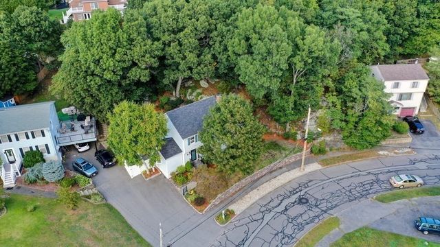 2 Rosemary Ave, Wakefield, MA 01880