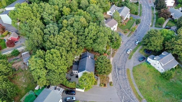 2 Rosemary Ave, Wakefield, MA 01880