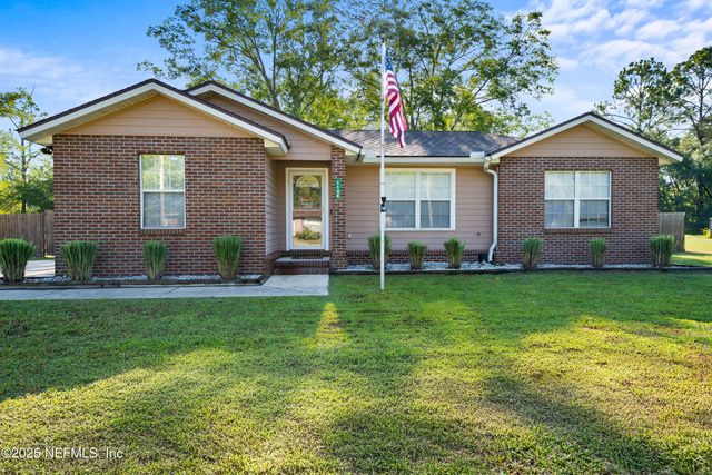 1104 N THOMPSON Street, Starke, FL 32091