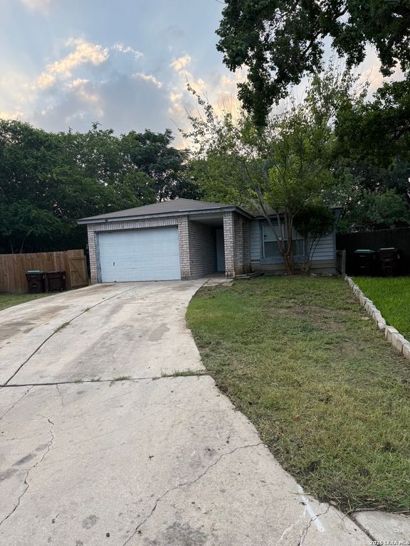 2907 BROAD PLAIN DR, San Antonio, TX 78245