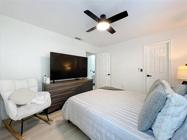940 DOUGLAS AVENUE 197, Altamonte Springs, FL 32714