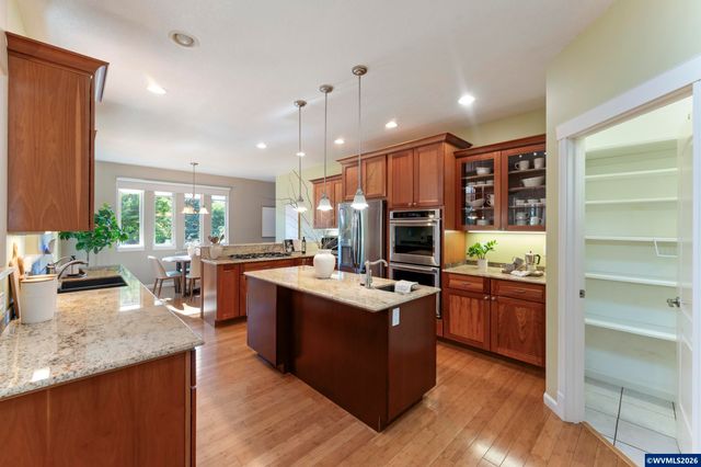2708 Quince St NW, Albany, OR 97321
