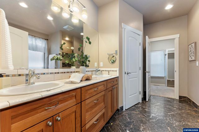 2708 Quince St NW, Albany, OR 97321
