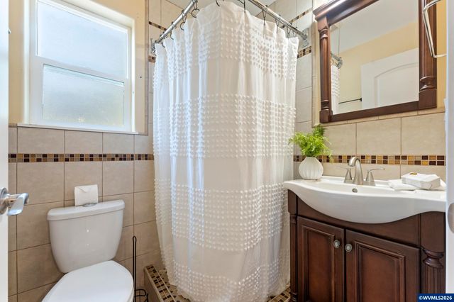 2708 Quince St NW, Albany, OR 97321