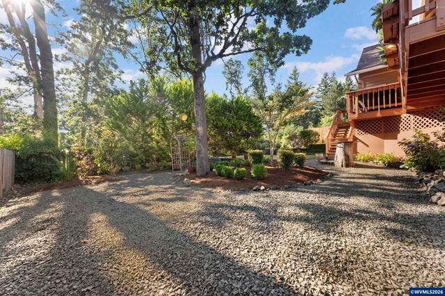 2708 Quince St NW, Albany, OR 97321