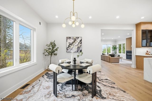 107 Kent Place Blvd, Summit City, NJ 07901