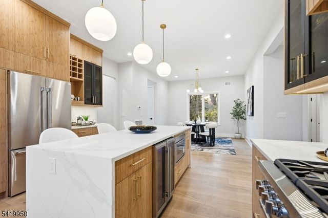 107 Kent Place Blvd, Summit City, NJ 07901