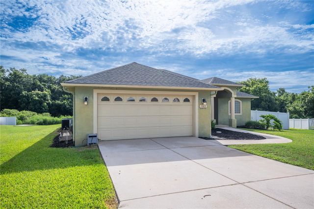 7363 BEAUMONT DRIVE, Lakeland, FL 33810