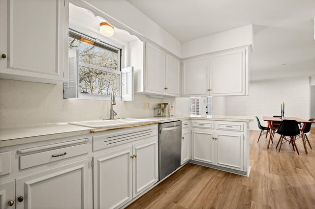 11805 Oak TRL, Austin, TX 78753