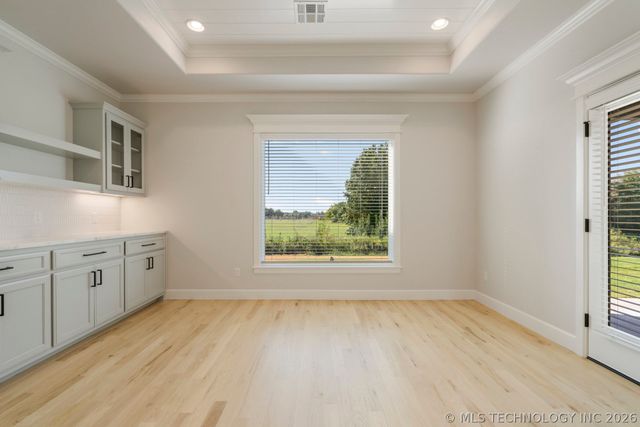 2701 W Twin Oaks Street, Broken Arrow, OK 74012