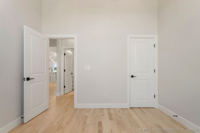 2701 W Twin Oaks Street, Broken Arrow, OK 74012