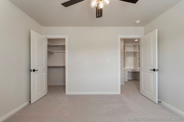 2701 W Twin Oaks Street, Broken Arrow, OK 74012