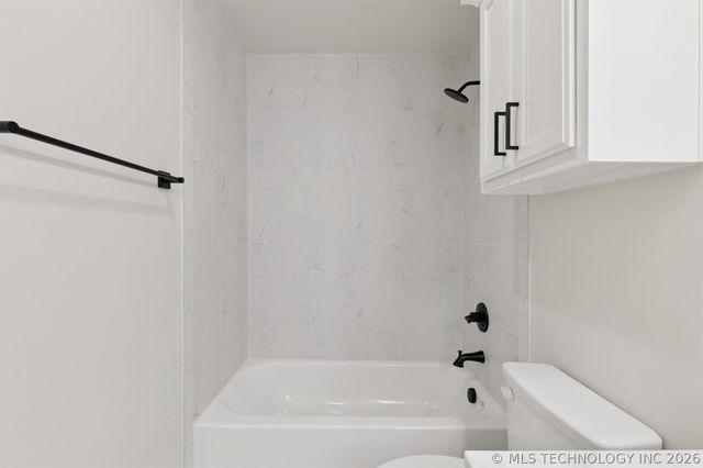 2701 W Twin Oaks Street, Broken Arrow, OK 74012