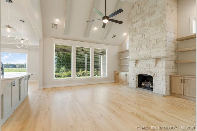 2701 W Twin Oaks Street, Broken Arrow, OK 74012