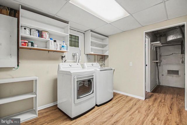 6303 BARDU AVE, Springfield, VA 22152