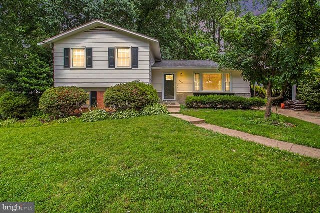 6303 BARDU AVE, Springfield, VA 22152