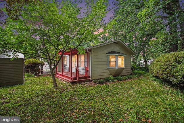 6303 BARDU AVE, Springfield, VA 22152