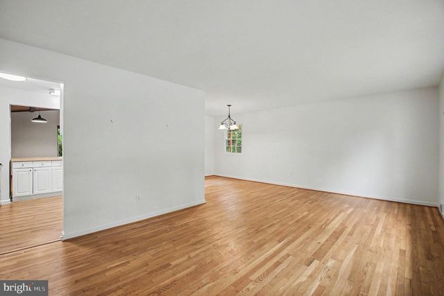 6303 BARDU AVE, Springfield, VA 22152