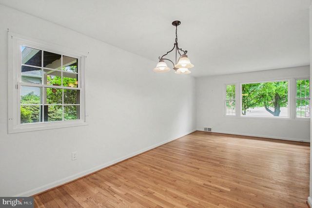 6303 BARDU AVE, Springfield, VA 22152